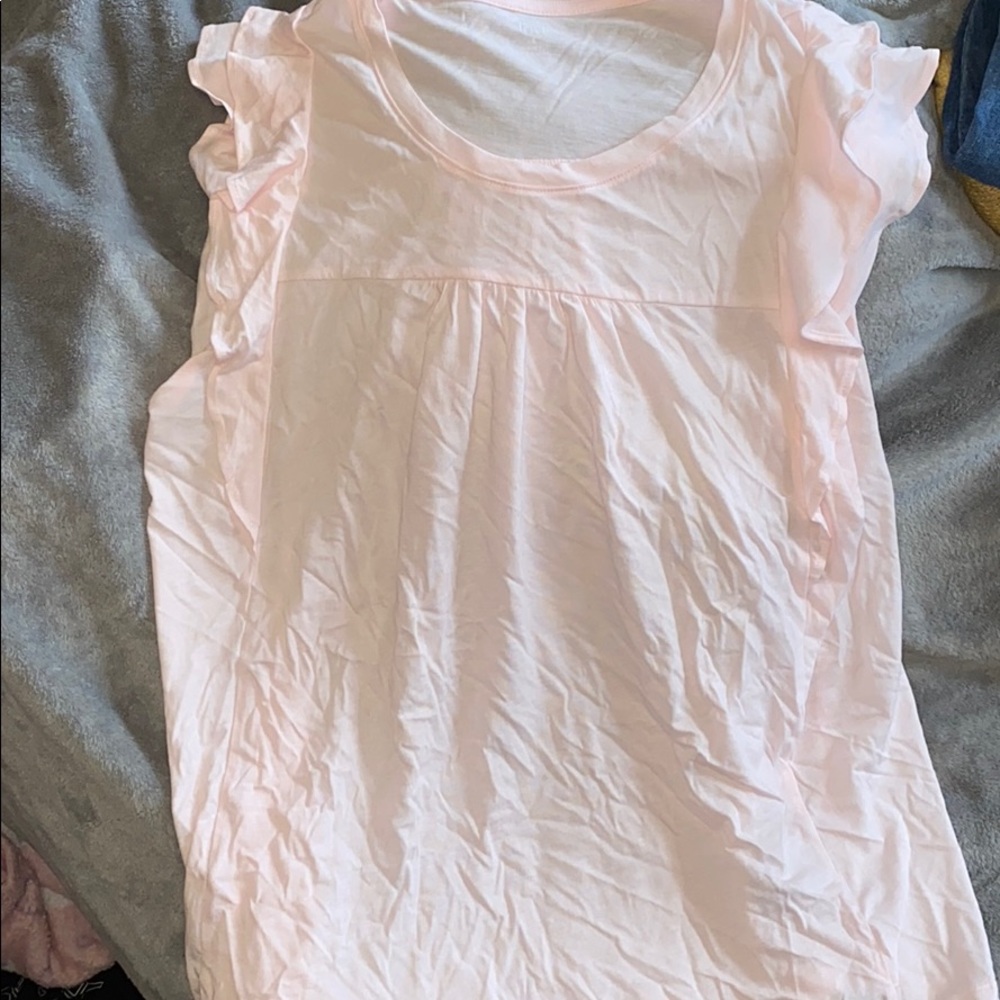 Gap Flowy Shirt with ruffle sleeves